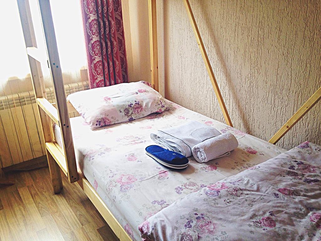Hostel Arzy Атырау Экстерьер фото
